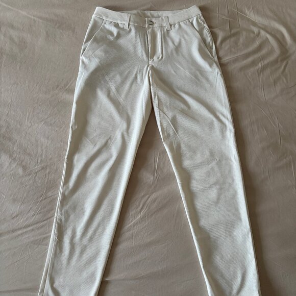 Lululemon WovenAir Trousers in Ivory - Picture 1 of 4